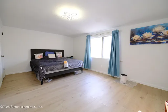 $1,088,000 | 126 Mulberry Avenue | Bulls Head