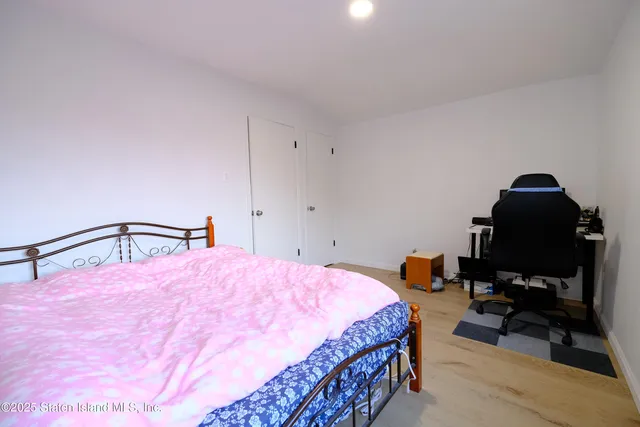 $1,088,000 | 126 Mulberry Avenue | Bulls Head