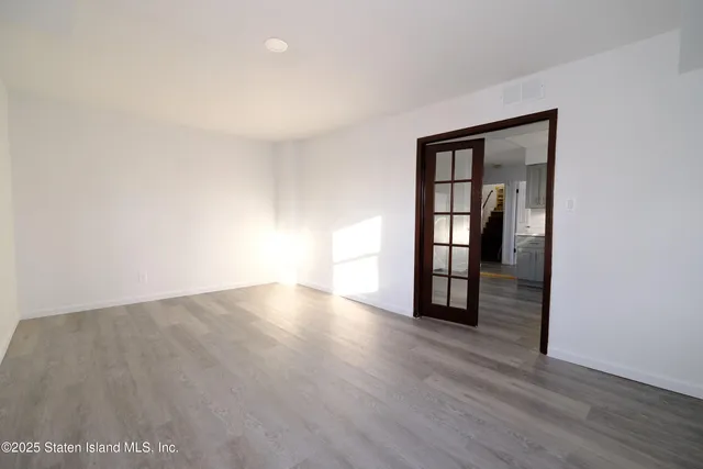 $1,088,000 | 126 Mulberry Avenue | Bulls Head