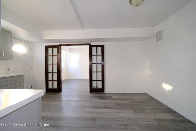 $1,088,000 | 126 Mulberry Avenue | Bulls Head