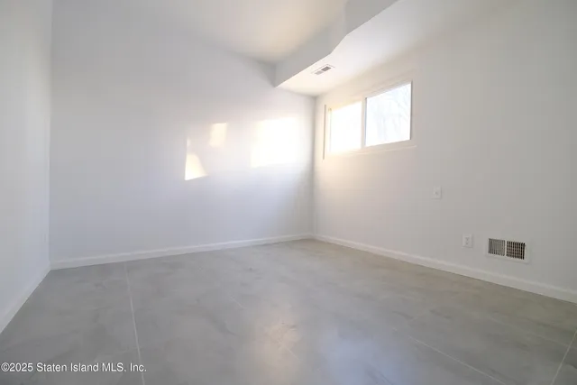 $1,088,000 | 126 Mulberry Avenue | Bulls Head