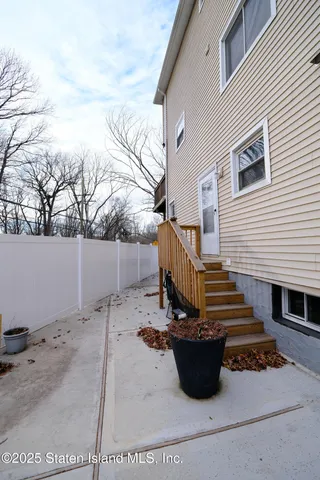 $1,088,000 | 126 Mulberry Avenue | Bulls Head