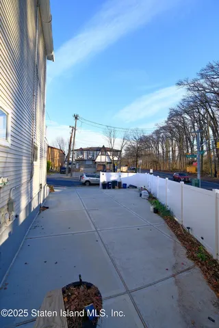 $1,088,000 | 126 Mulberry Avenue | Bulls Head