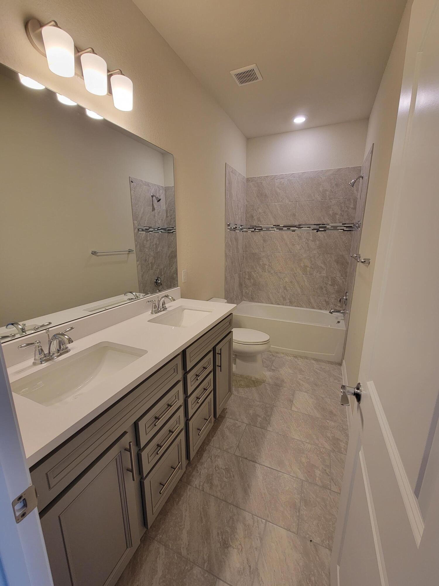 4850 Indio Trail Lake Worth, FL 33467 - Photo 9 of 18 20220527_135919 (1)