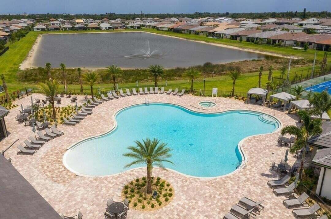 4850 Indio Trail Lake Worth, FL 33467 - Photo 10 of 18 20230618152350398221000000-o