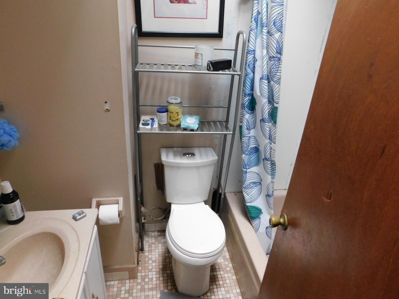 1243 Rainer Road Brookhaven, PA 19015 - Photo 13 of 20 Gallery Image 13