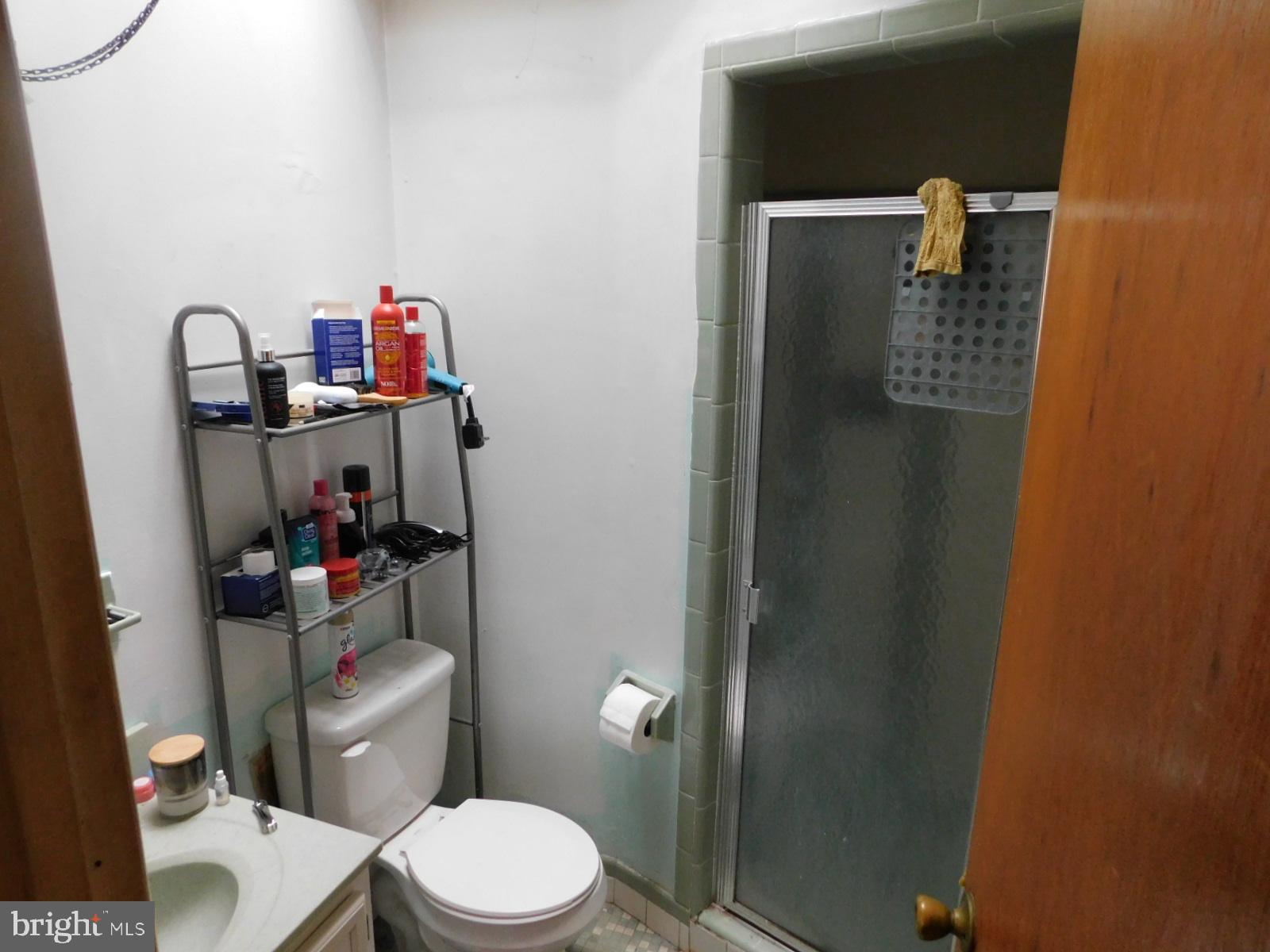 1243 Rainer Road Brookhaven, PA 19015 - Photo 9 of 20 Gallery Image 9