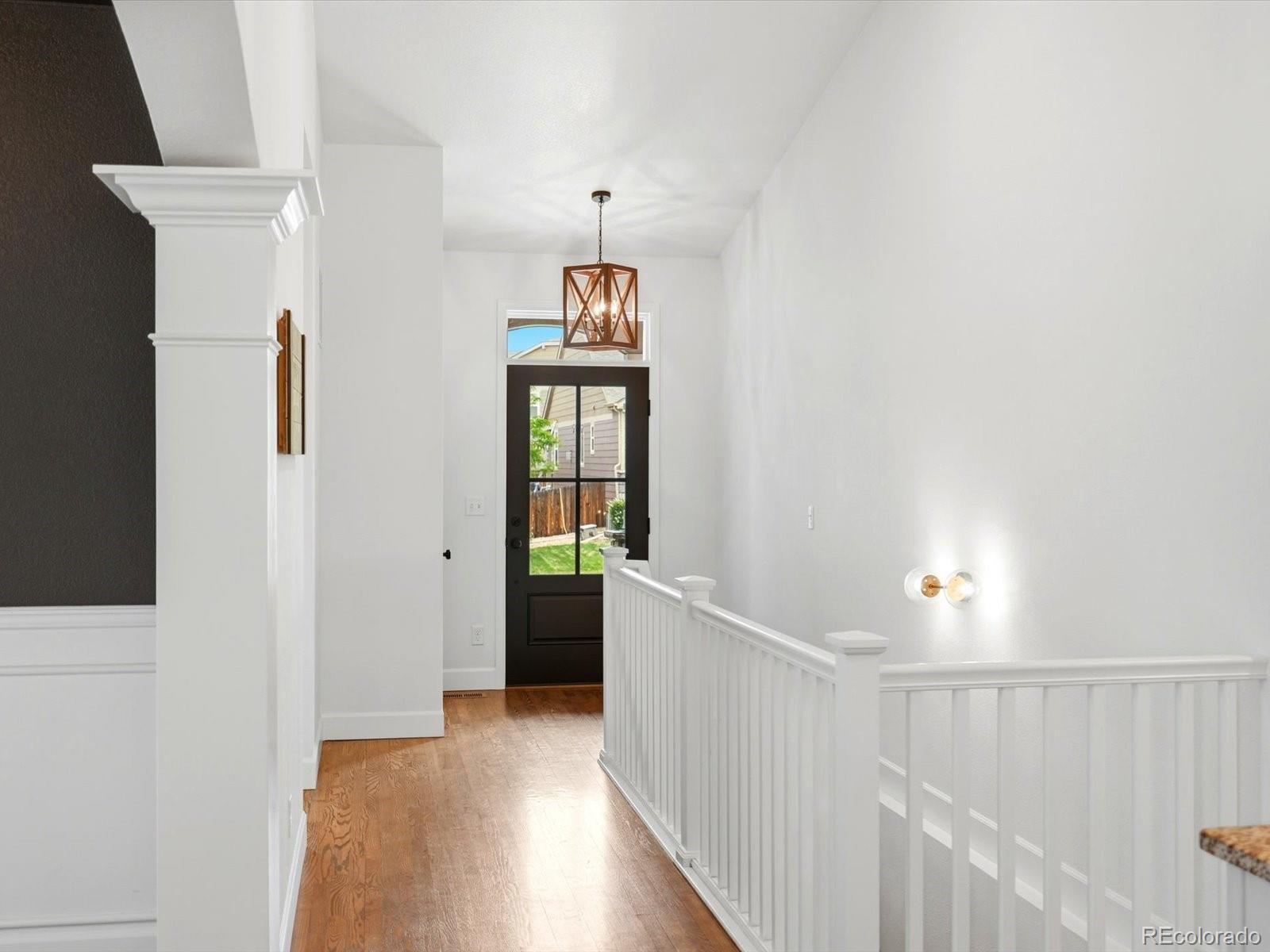 950 Sumner Way Erie, CO 80516 - Photo 4 of 49
