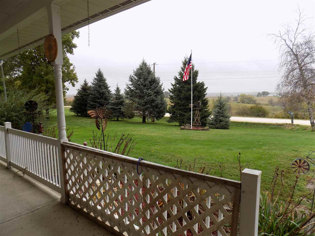 14537 Violet Road Anamosa, IA 52205 - Photo 3 of 30 Gallery Image 3