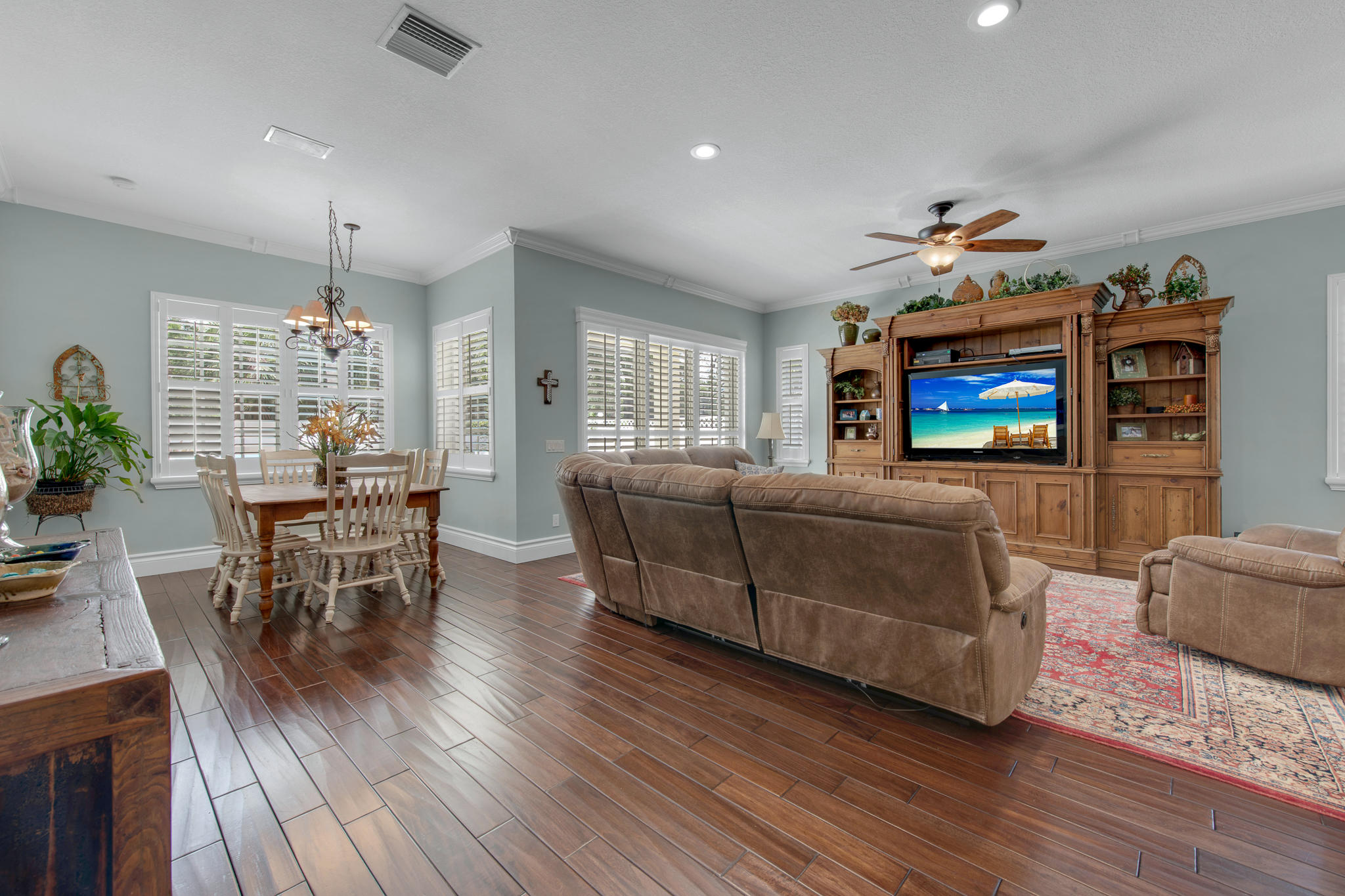 150 Sweet Bay Circle Jupiter, FL 33458 - Photo 6 of 28 150-Sweet-Bay-Circle-Jupiter_EZP_4800