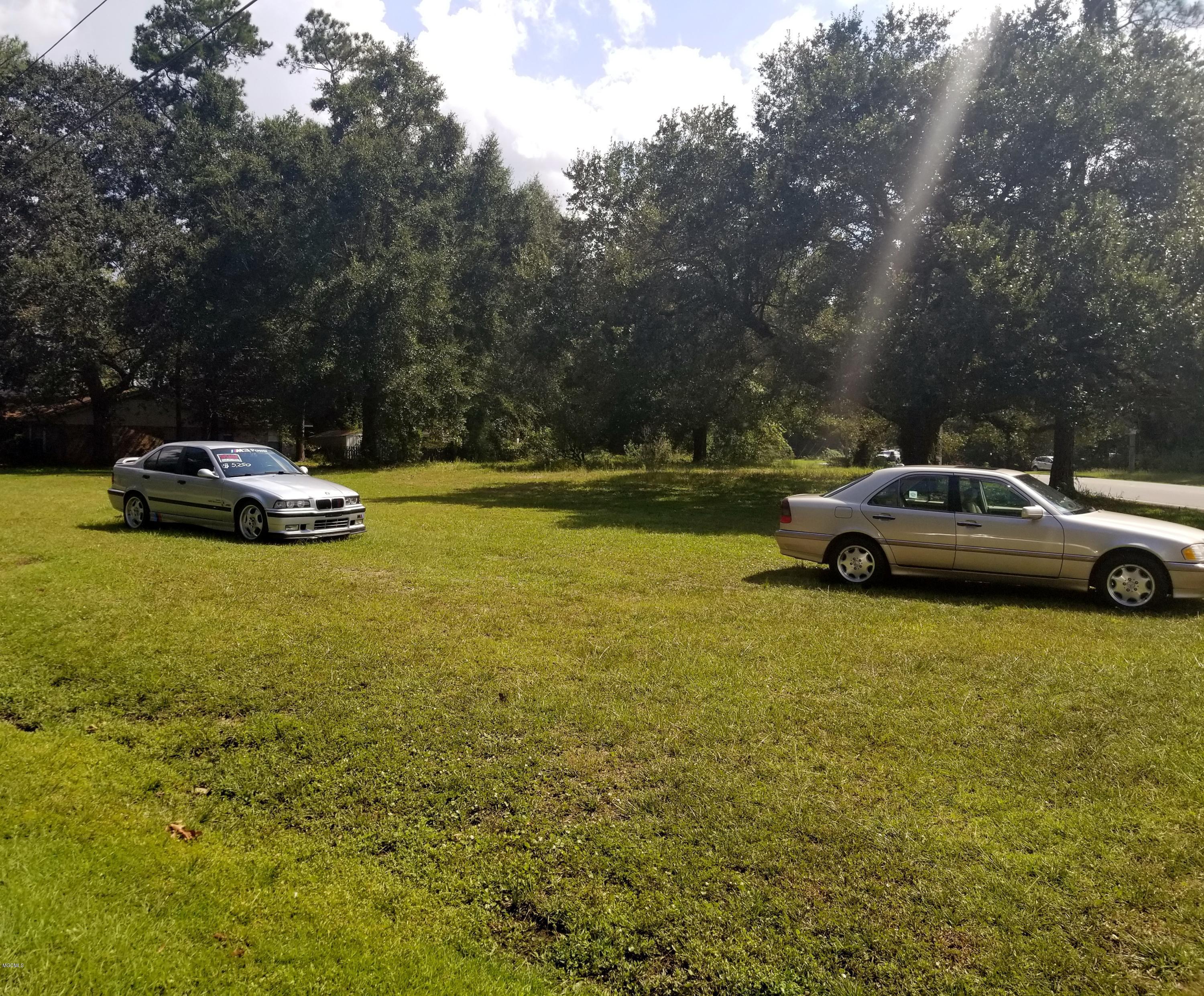 Lot 6 Martin Bluff Road Gautier, MS 39553 - Photo 3 of 4 20170927_132149