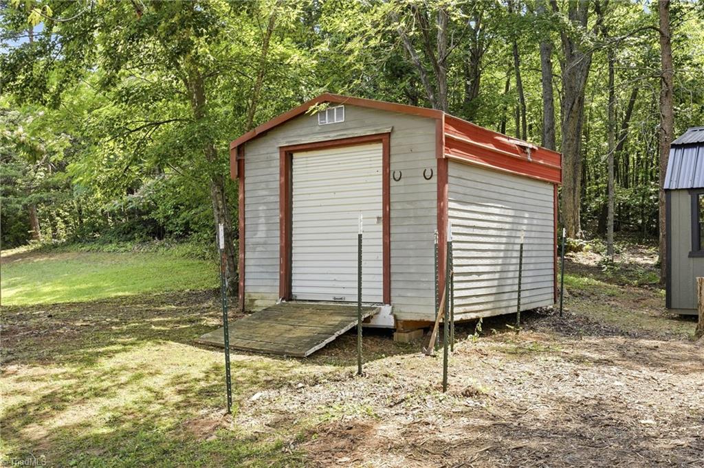 1547 Siloam Road Mount Airy, NC 27030 - Photo 28 of 28