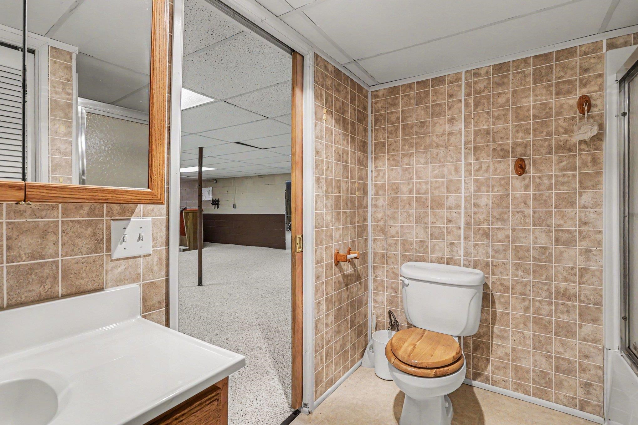 2437 Amelith Road Bay City, MI 48706 - Photo 29 of 36