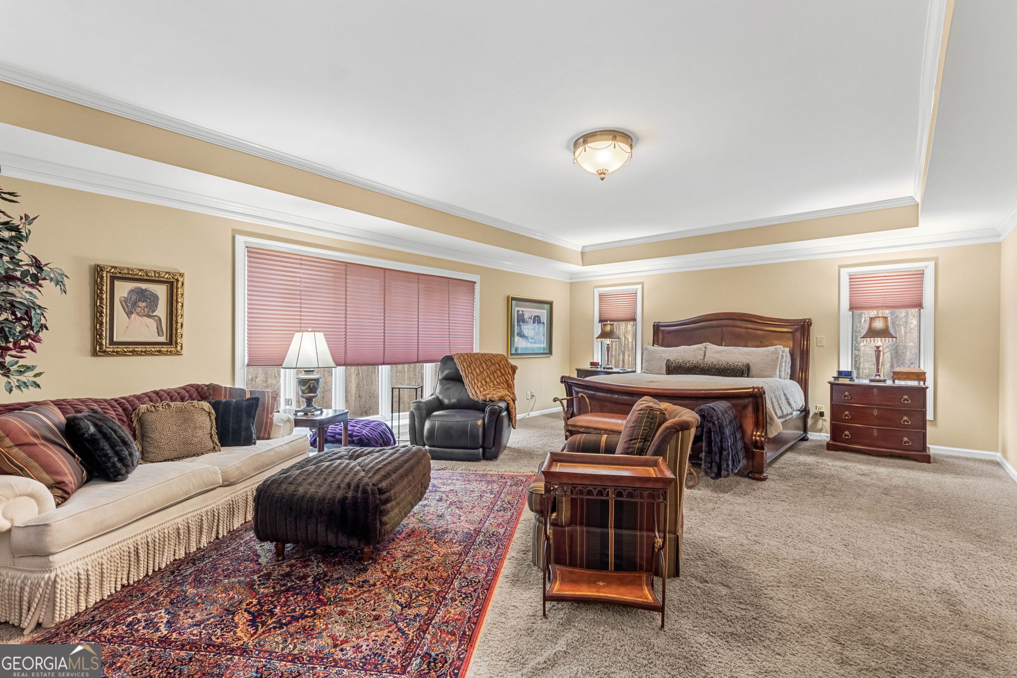 140 Thorne Ridge Trail Fayetteville, GA 30214 - Photo 19 of 44 a living room with furniture and a couch