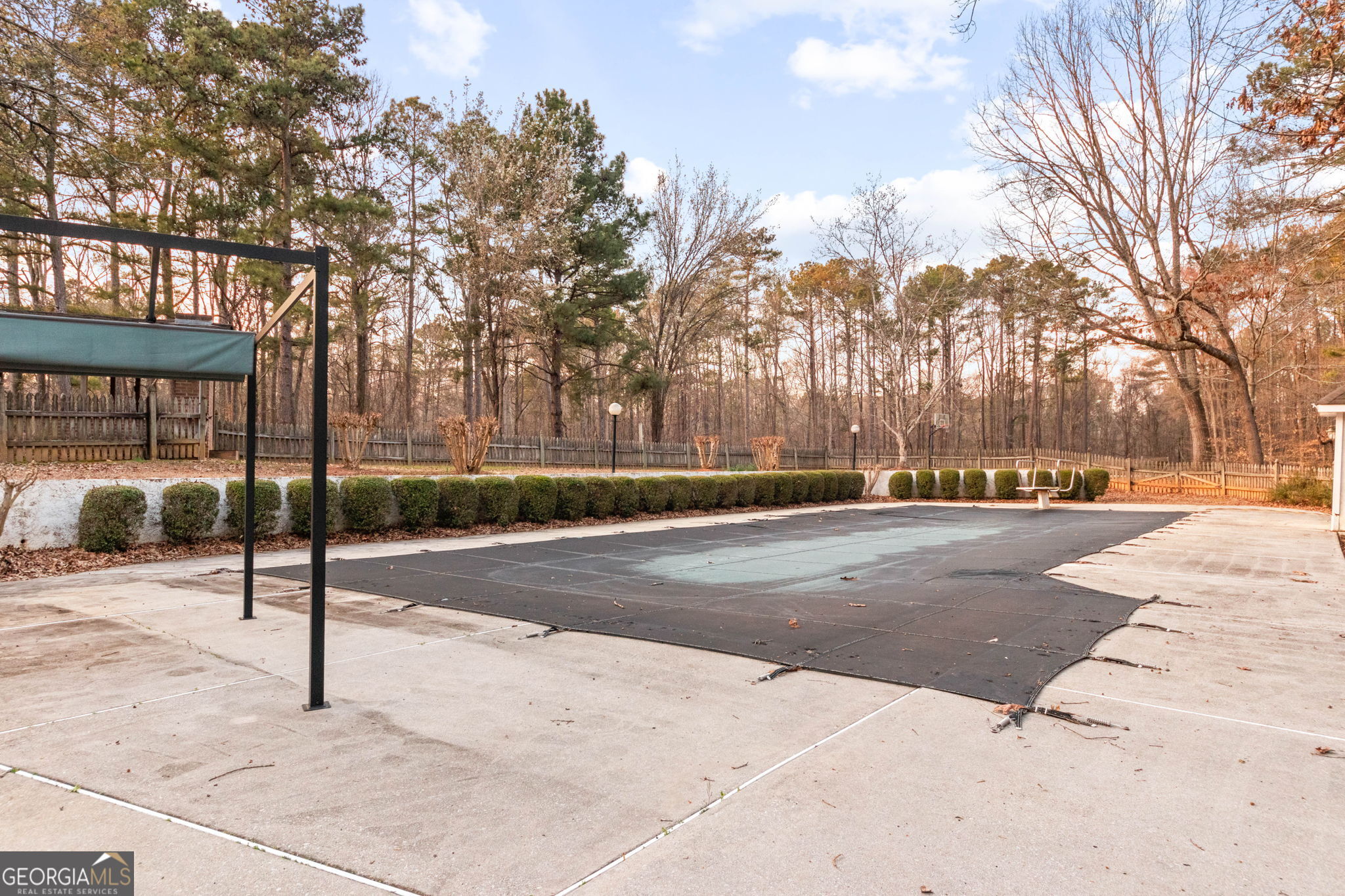 140 Thorne Ridge Trail Fayetteville, GA 30214 - Photo 40 of 44 a view of a street with a building and trees