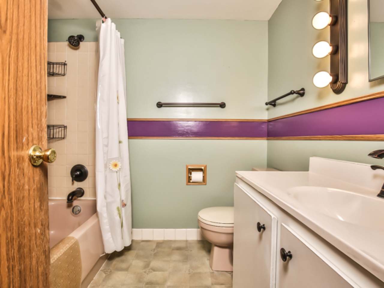 4725 Gladys Street Rhinelander, WI 54501 - Photo 10 of 32 Gallery Image 10
