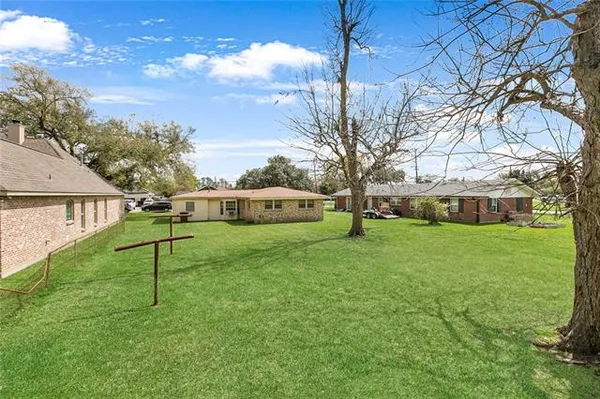 $185,000 | 407 Pine Street, Norco, LA 70079