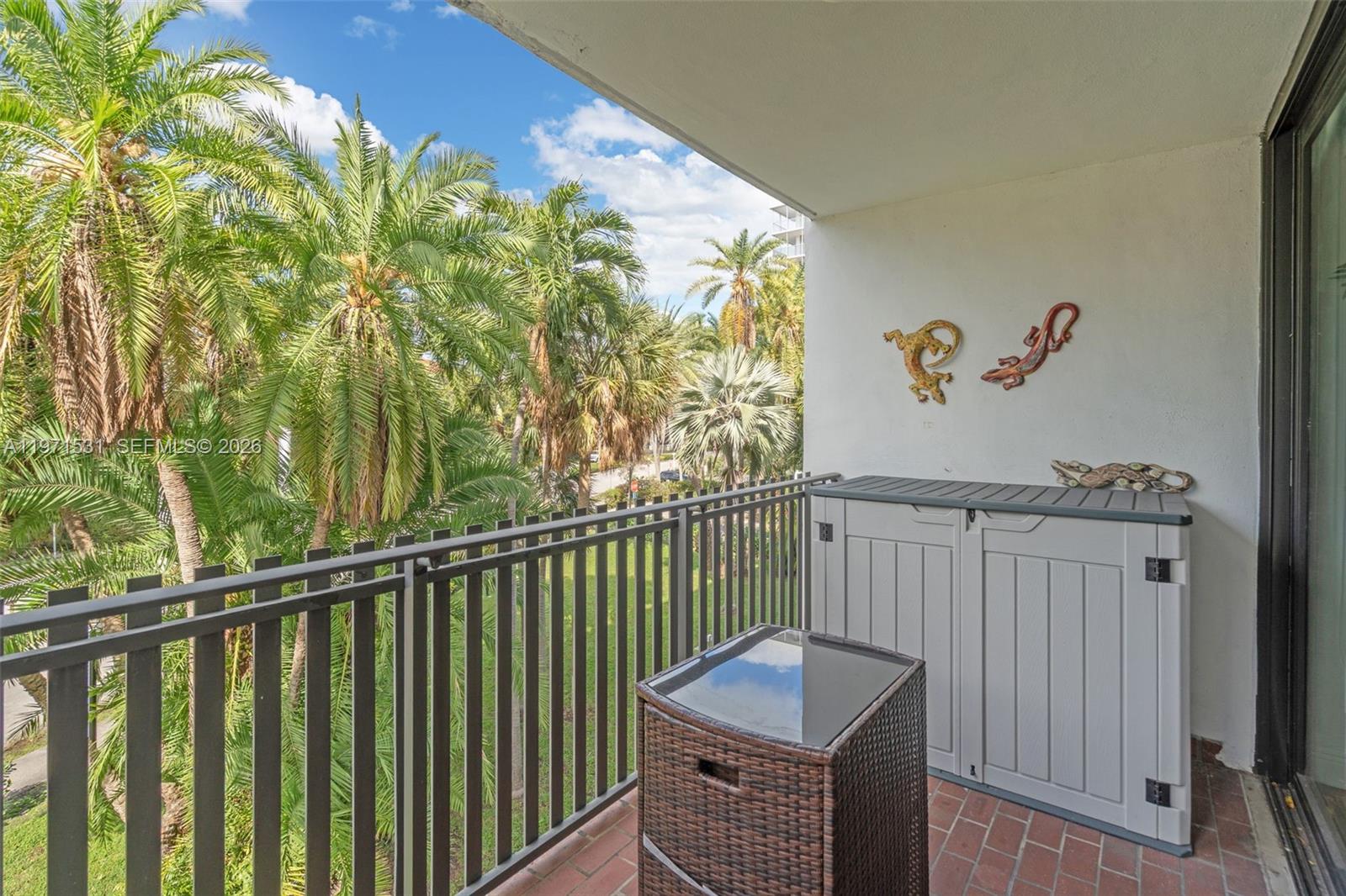 100 Ocean Ln Drive, Unit 301 Key Biscayne, FL 33149 - Photo 15 of 20 Photo 15