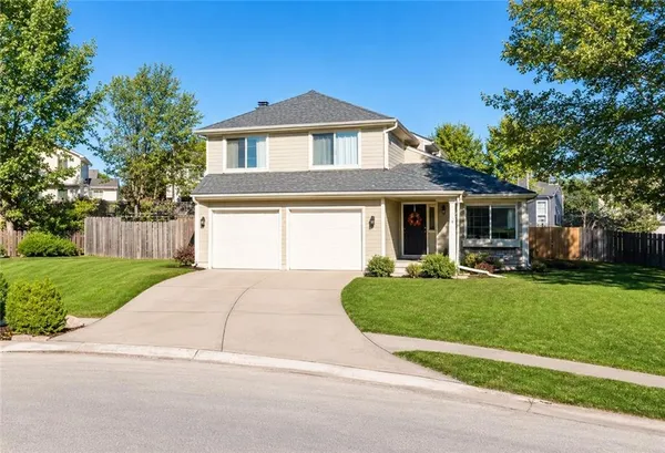 $375,000 | 10304 Northwest 85th Court, Kansas City, MO 64153