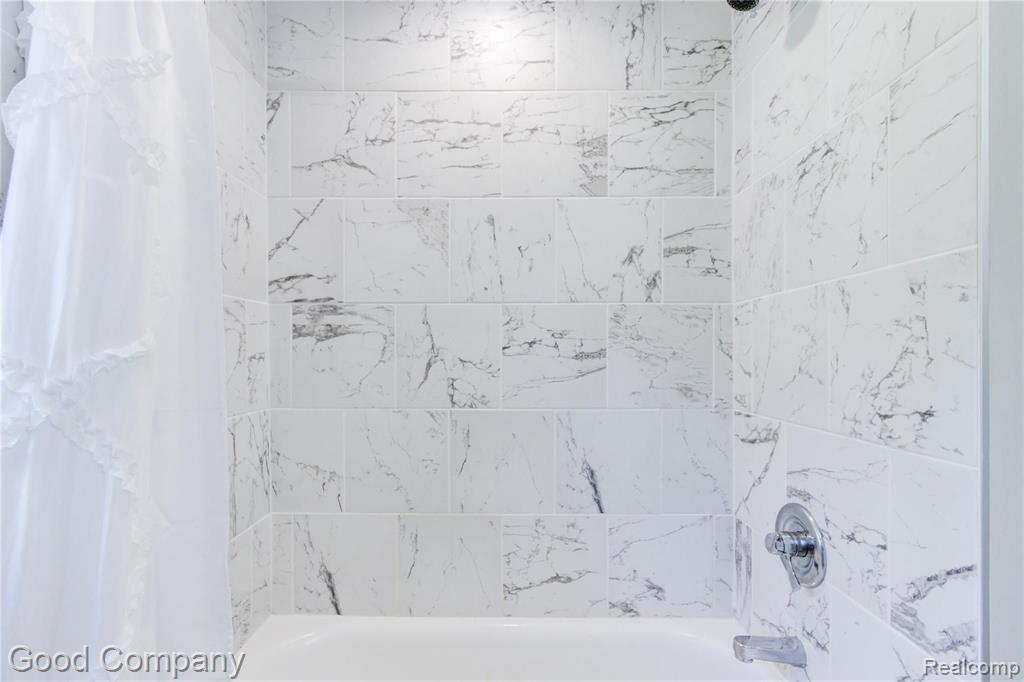 31295 West Rutland Street Beverly Hills, MI 48025 - Photo 25 of 52