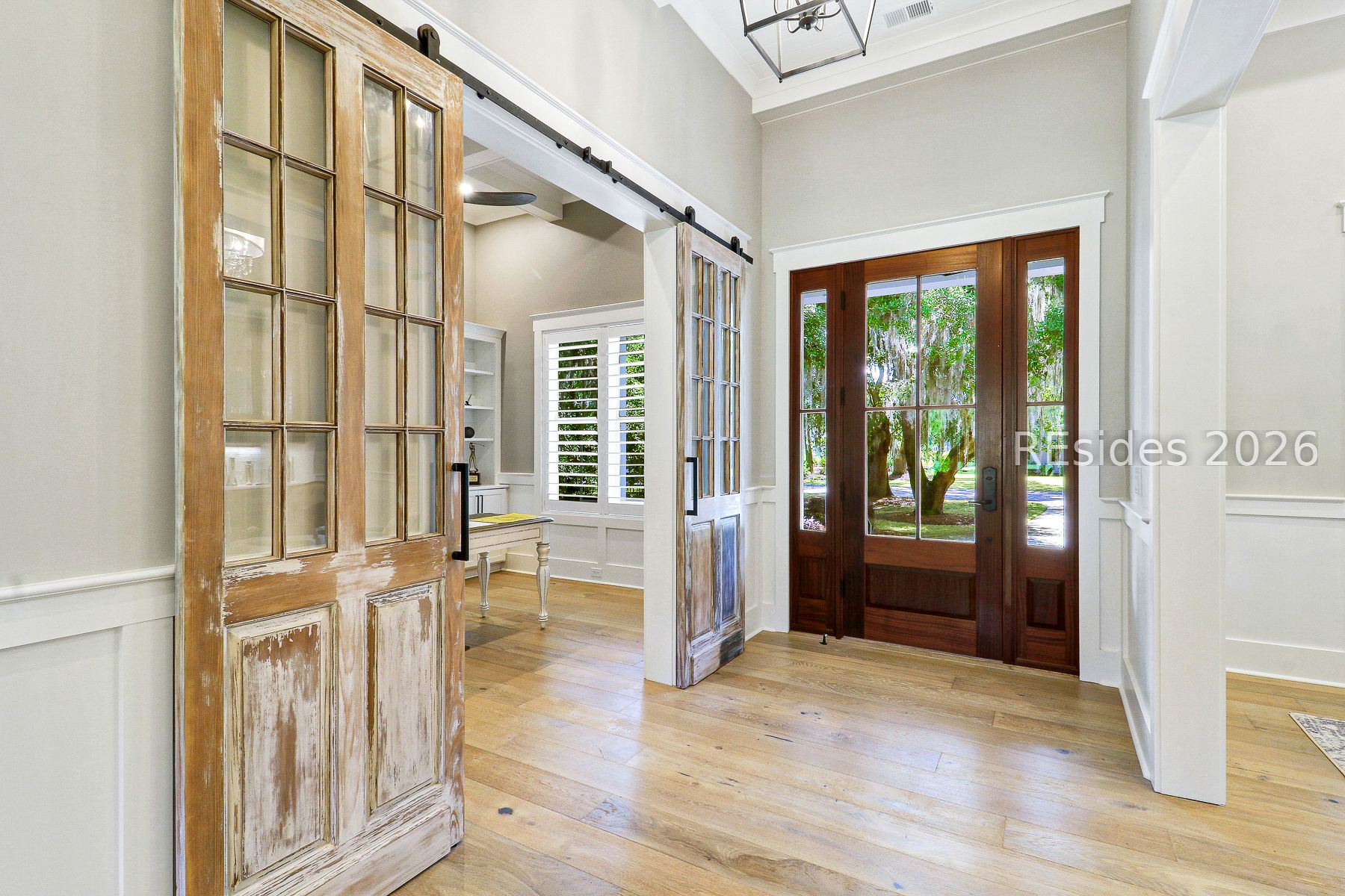 18 Ballybunion Way Bluffton, SC 29910 - Photo 6 of 64 Foyer Entry