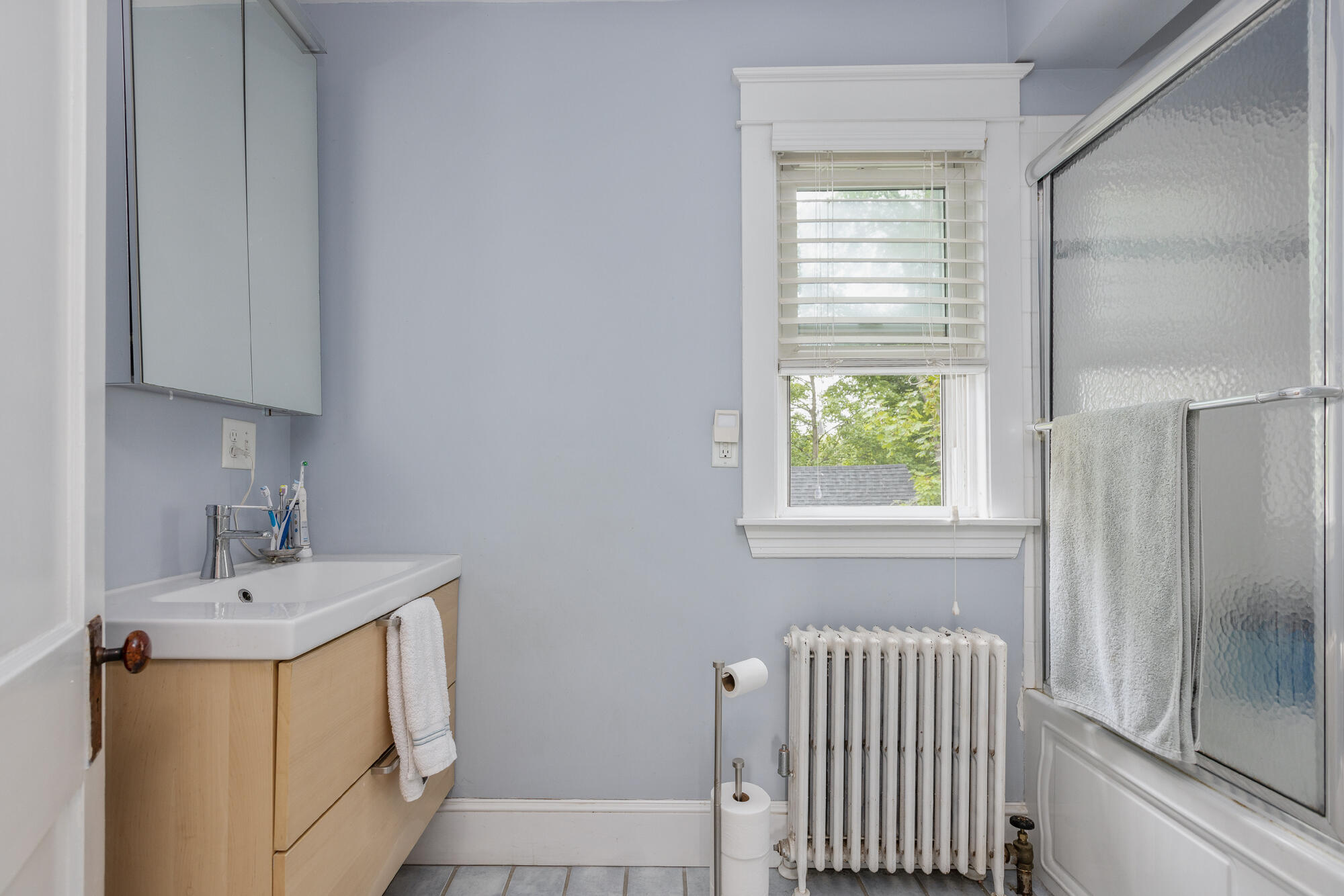 86 Edwards Street Portland, ME 04102 - Photo 44 of 48 Full Bath