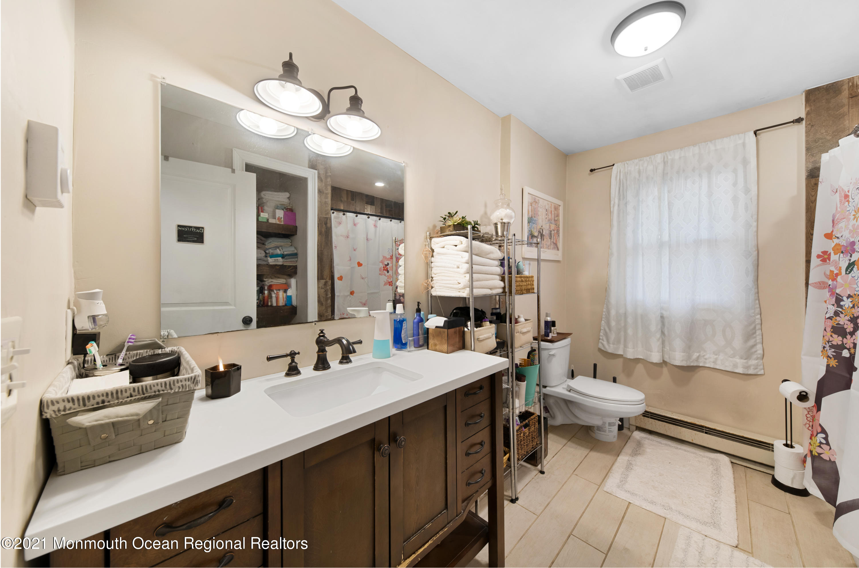 48 Daum Road Manalapan, NJ 07726 - Photo 13 of 19 48DaumRd-13