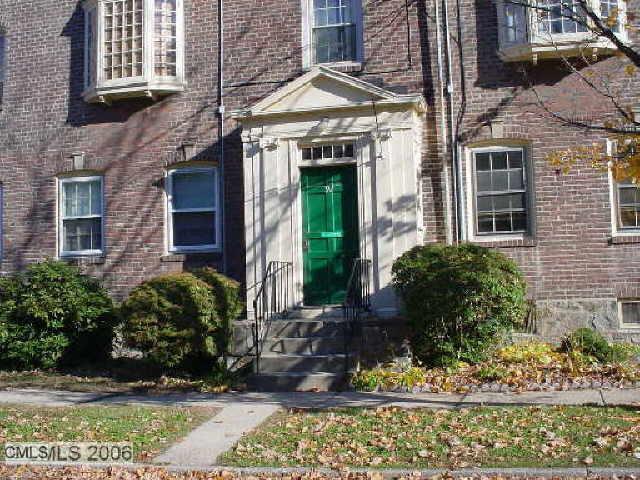 56 Rowsley Street, Unit 2 Bridgeport, CT 06605 - Photo 1 of 1 Gallery Image 1