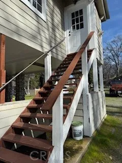a view of entryway and hall