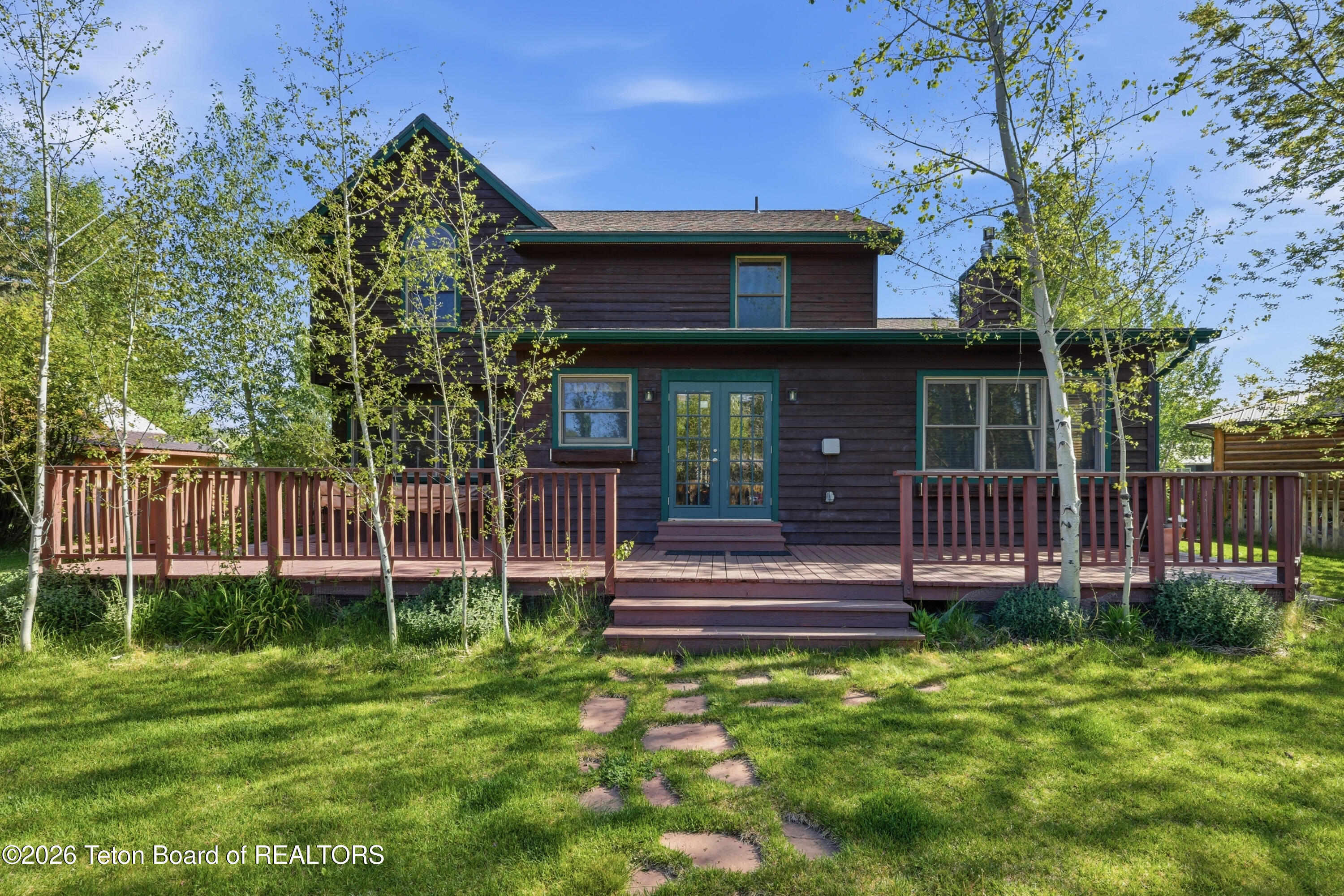 3017 Rangeview Drive Jackson, WY 83001 - Photo 20 of 26 20 Read Deck_Summer