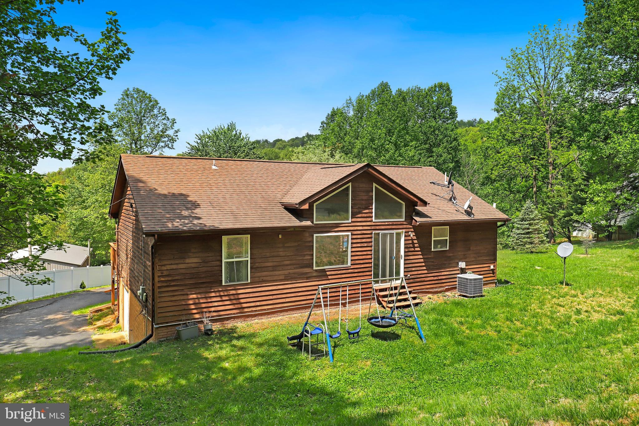 524 Freezeland Road Linden, VA 22642 - Photo 34 of 44 Gallery Image 34