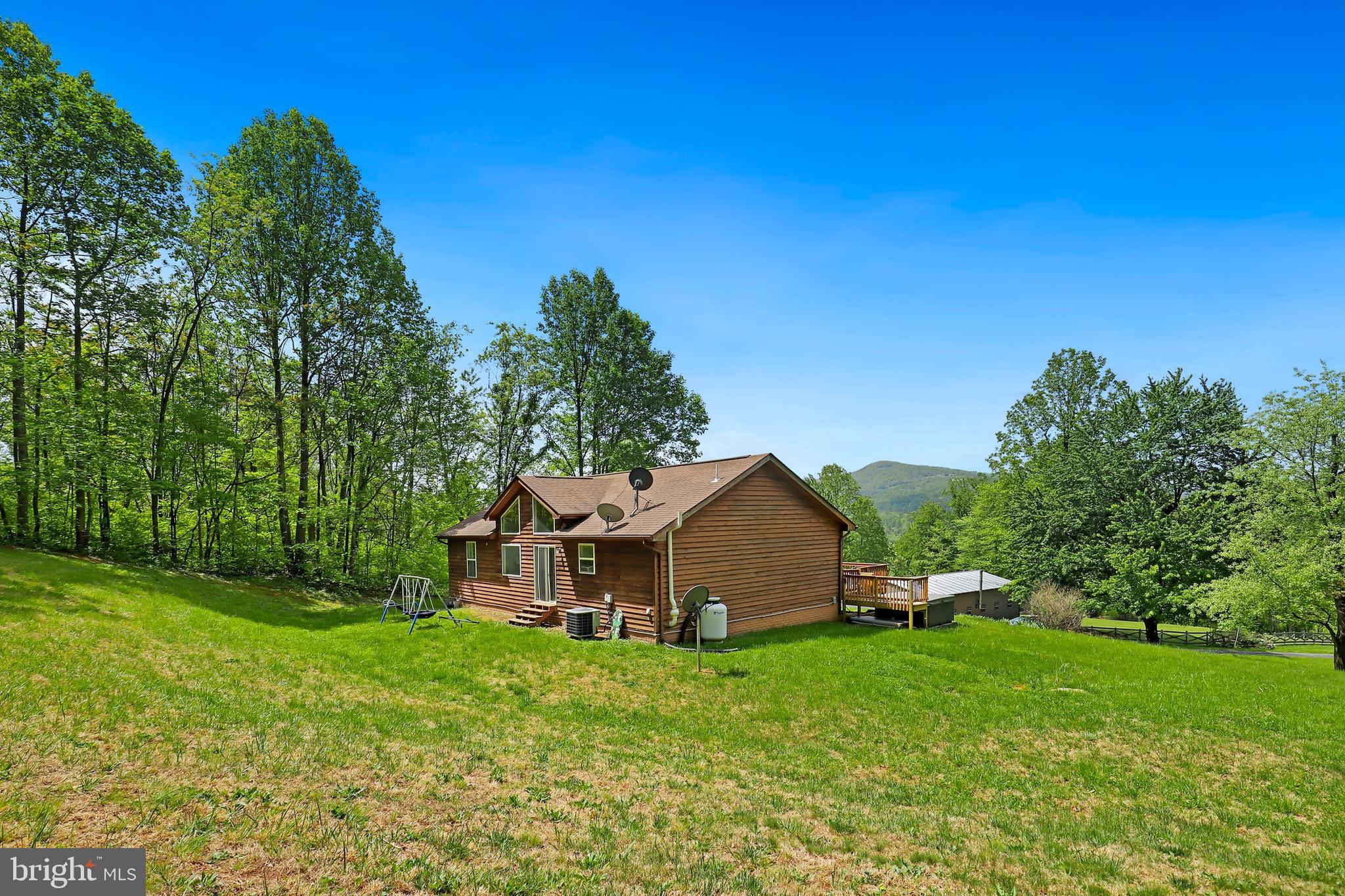 524 Freezeland Road Linden, VA 22642 - Photo 36 of 44 Gallery Image 36