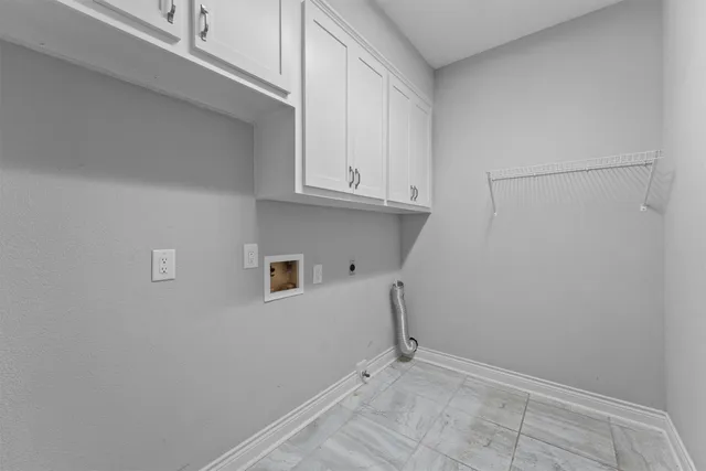 $765,000 | 2023 Forest Garden Drive, Kingwood, TX 77345