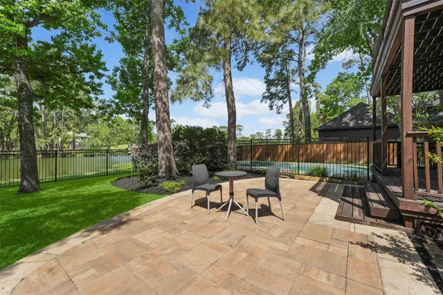 $765,000 | 2023 Forest Garden Drive, Kingwood, TX 77345
