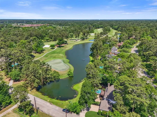 $765,000 | 2023 Forest Garden Drive, Kingwood, TX 77345