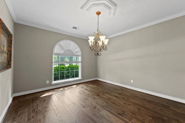 $765,000 | 2023 Forest Garden Drive, Kingwood, TX 77345