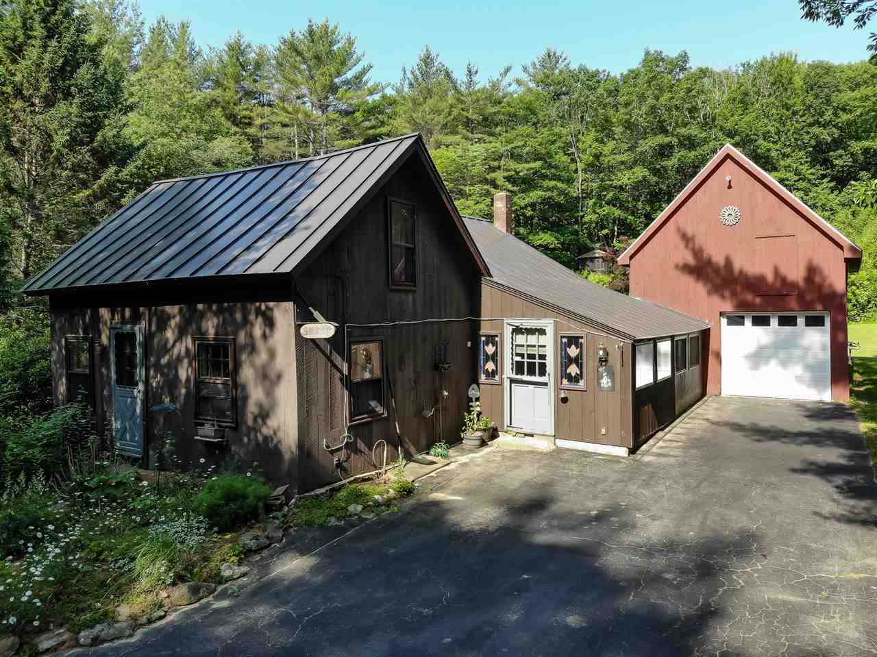 275 Franklin Road Salisbury, NH 03268 - Photo 1 of 33 Gallery Image 1