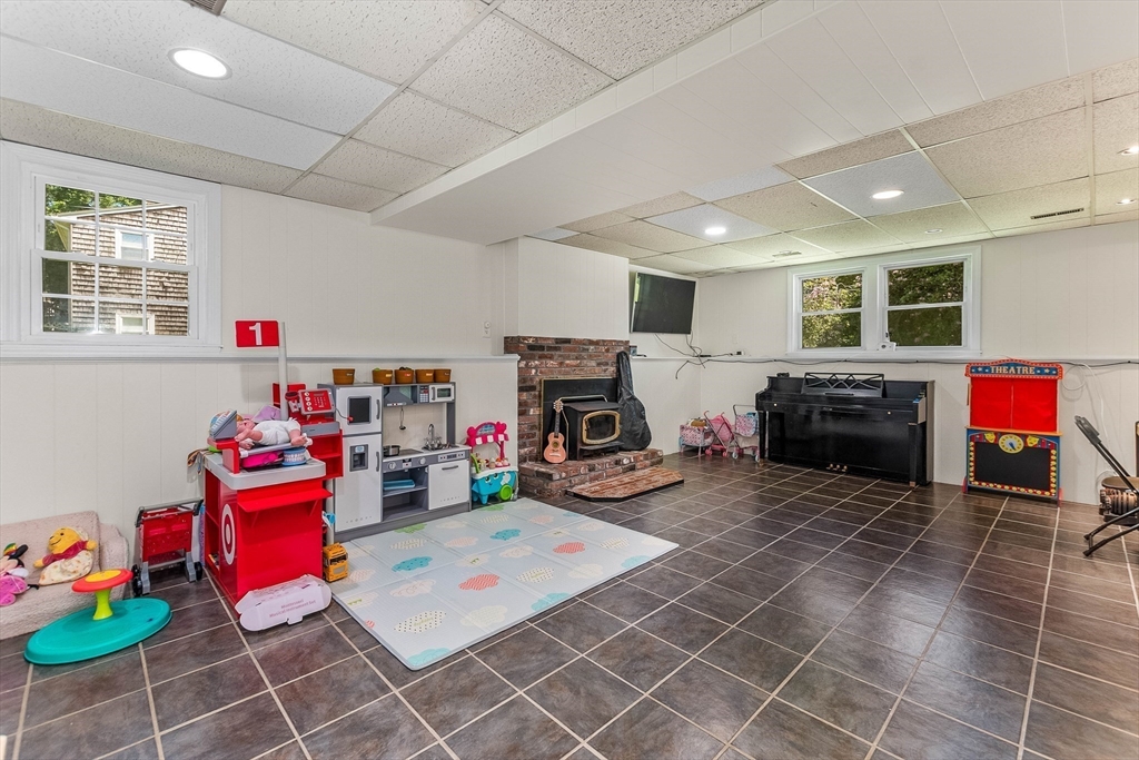 36 Carl Road Raynham, MA 02767 - Photo 27 of 39