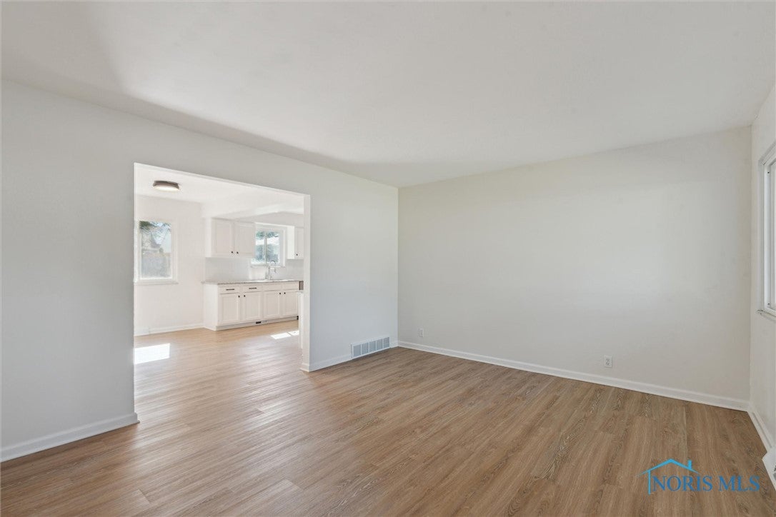 610 North Byrne Road Toledo, OH 43607 - Photo 8 of 33 Gallery Image 8