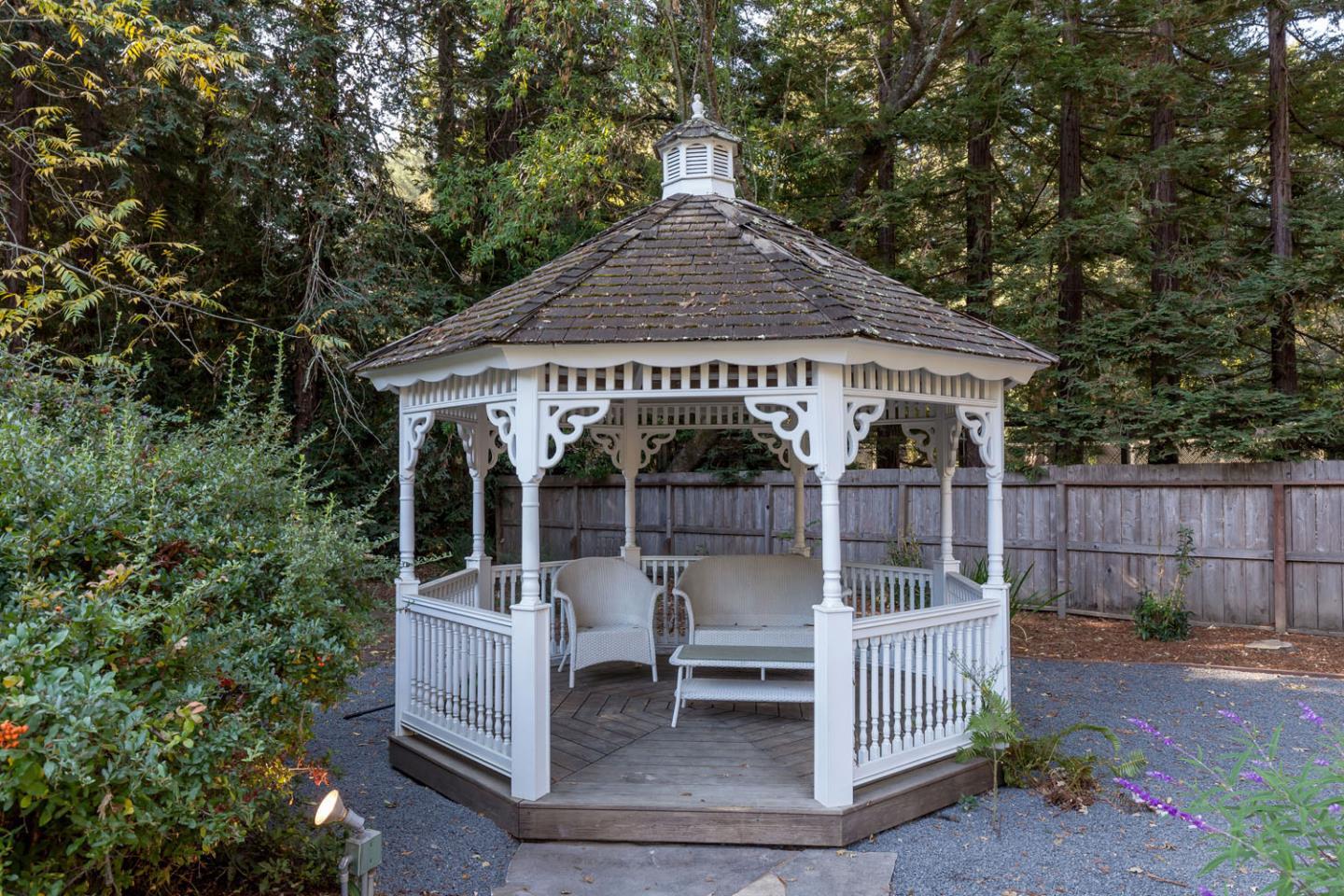 110 Fox Hollow Road Woodside, CA 94062 - Photo 10 of 33