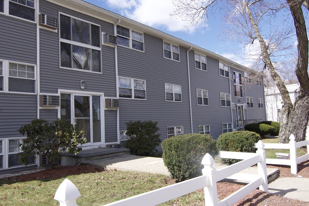 177 Franklin Street, Unit 2 Stoneham, MA 02180 - Photo 1 of 39