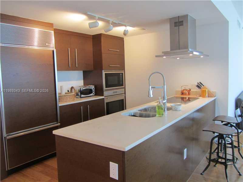 495 Brickell Avenue, Unit 2401 Miami, FL 33131 - Photo 13 of 36