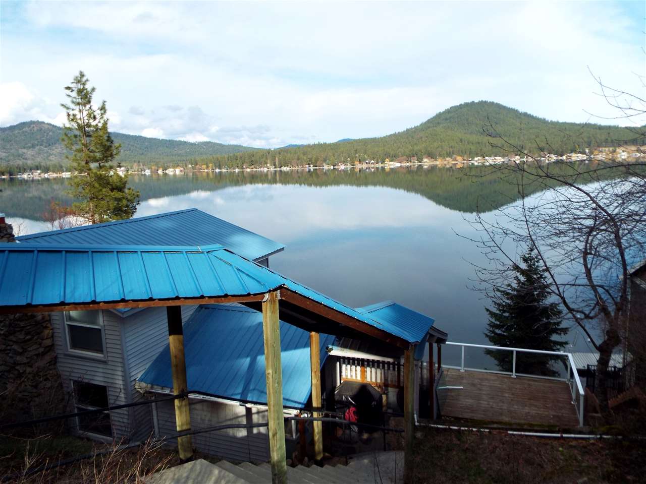 43783 Silver Beach Road Loon Lake, WA 99148 - Photo 3 of 20 Gallery Image 3