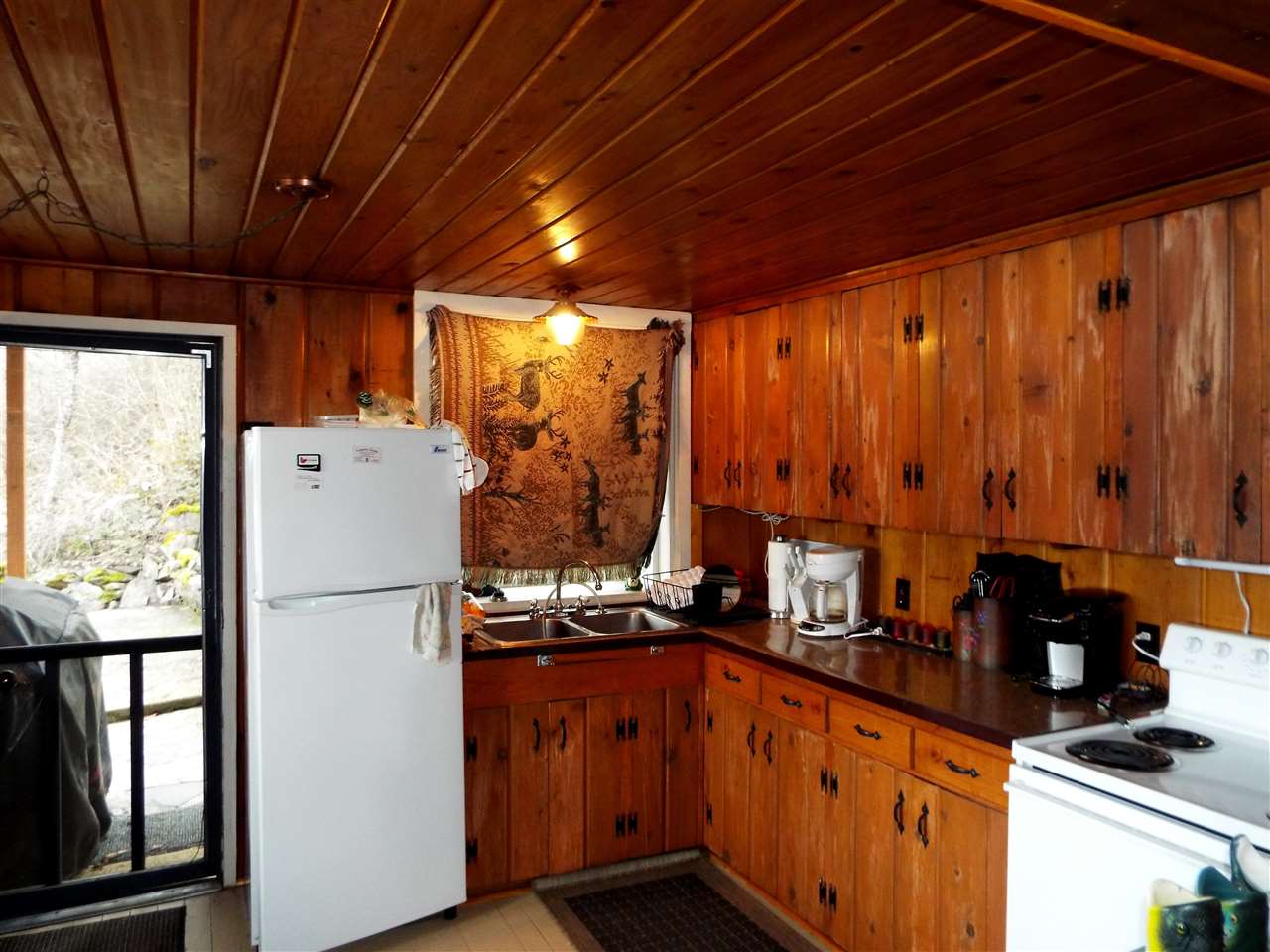 43783 Silver Beach Road Loon Lake, WA 99148 - Photo 8 of 20 Gallery Image 8