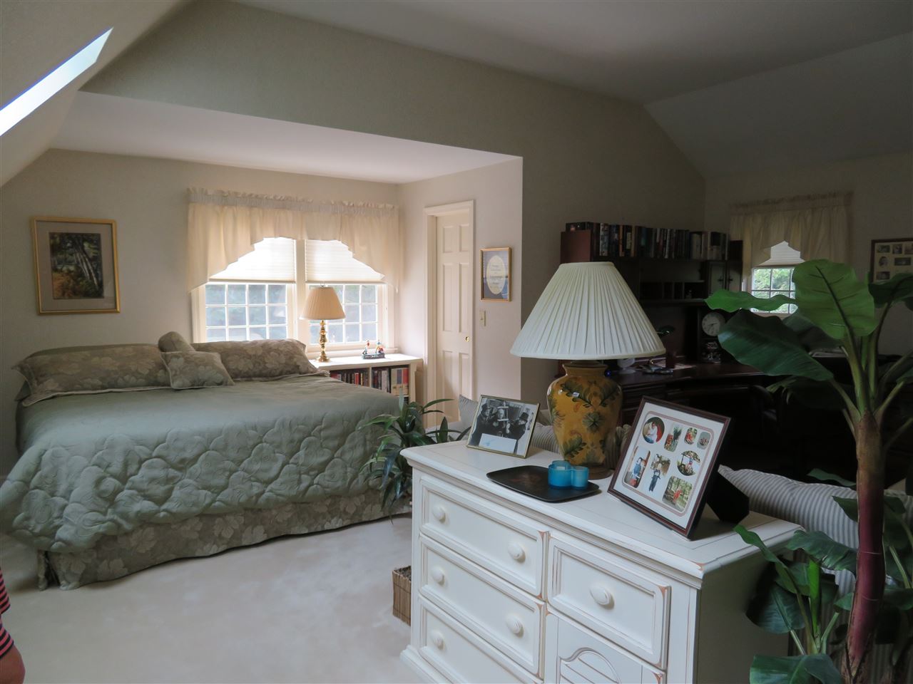 16 Coach Road Stratham, NH 03885 - Photo 23 of 40
