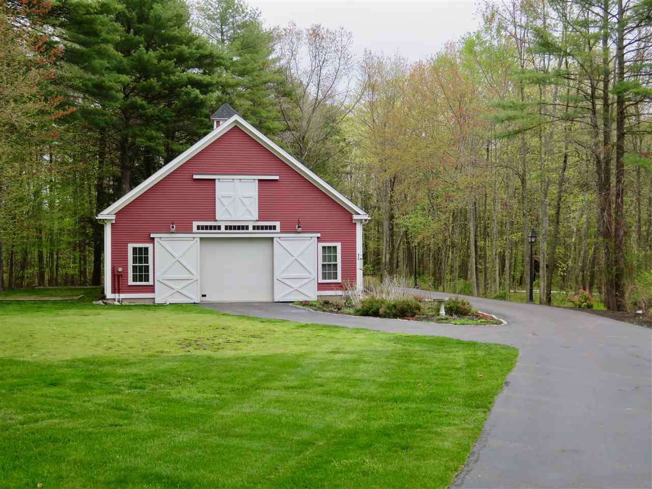 16 Coach Road Stratham, NH 03885 - Photo 38 of 40