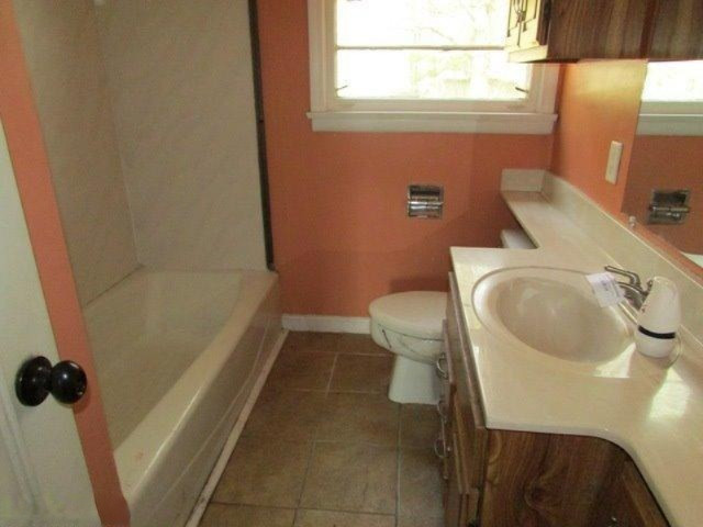 182 Farr Road Muskegon, MI 49441 - Photo 10 of 13 Additional Photo