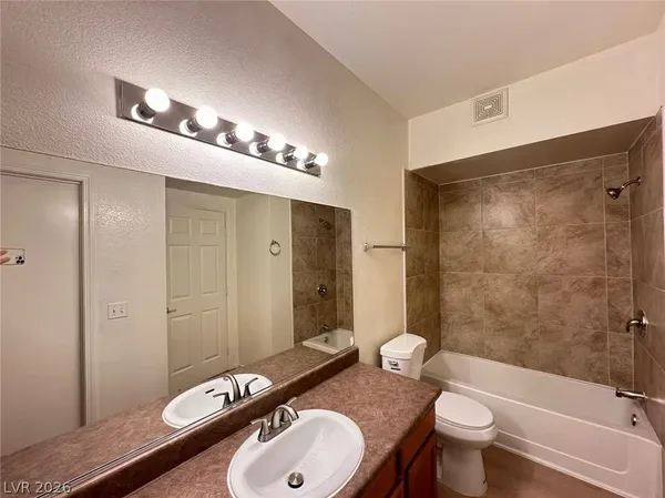 $1,550 | 9620 West Russell Road, Unit 1130, Las Vegas, NV 89148