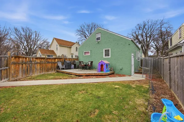 $245,000 | 519 14th Street South, Fargo, ND 58103