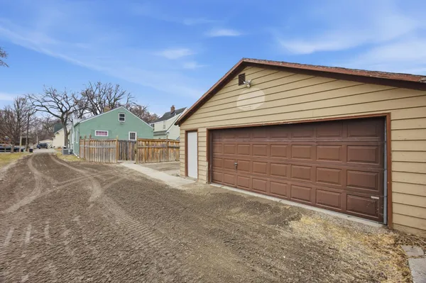 $245,000 | 519 14th Street South, Fargo, ND 58103